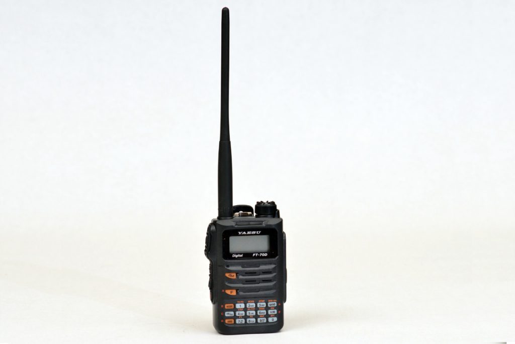 8 Things to Know Before Buying a Yaesu FT-70DR in 2026